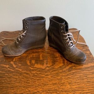 SOREL Wedge Waterproof Leather Boots US 9 NL2796-089